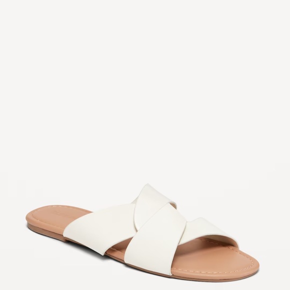 NWT OLD NAVY Faux-Leather Link Strap Sandals Color: Bone - Picture 1 of 4